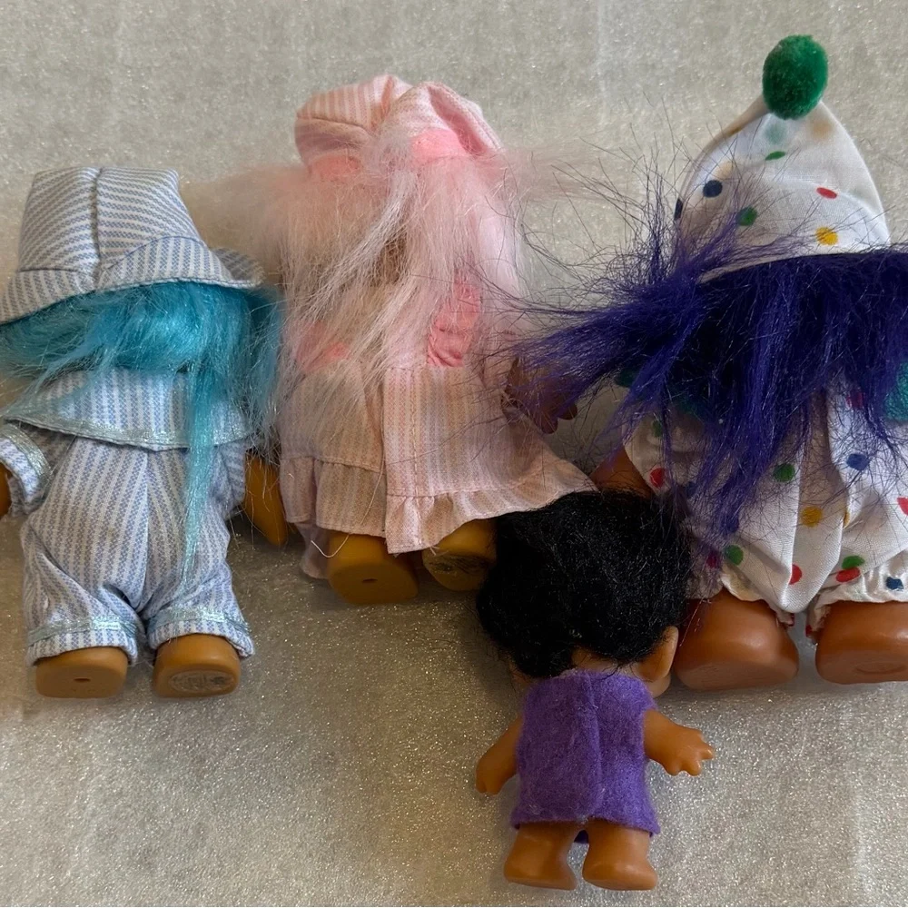 Vintage Troll Doll Lot - Assorted Colors set of 4